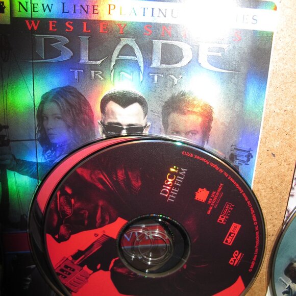 Must Bundle - DVD Bundle - Picture 3 of 5